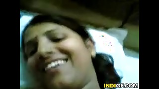 Desi teen sister gets her hairy pussy stretched